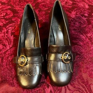 90s Brown Leather Kiltie Loafer with Gold Buckle 8.5M
